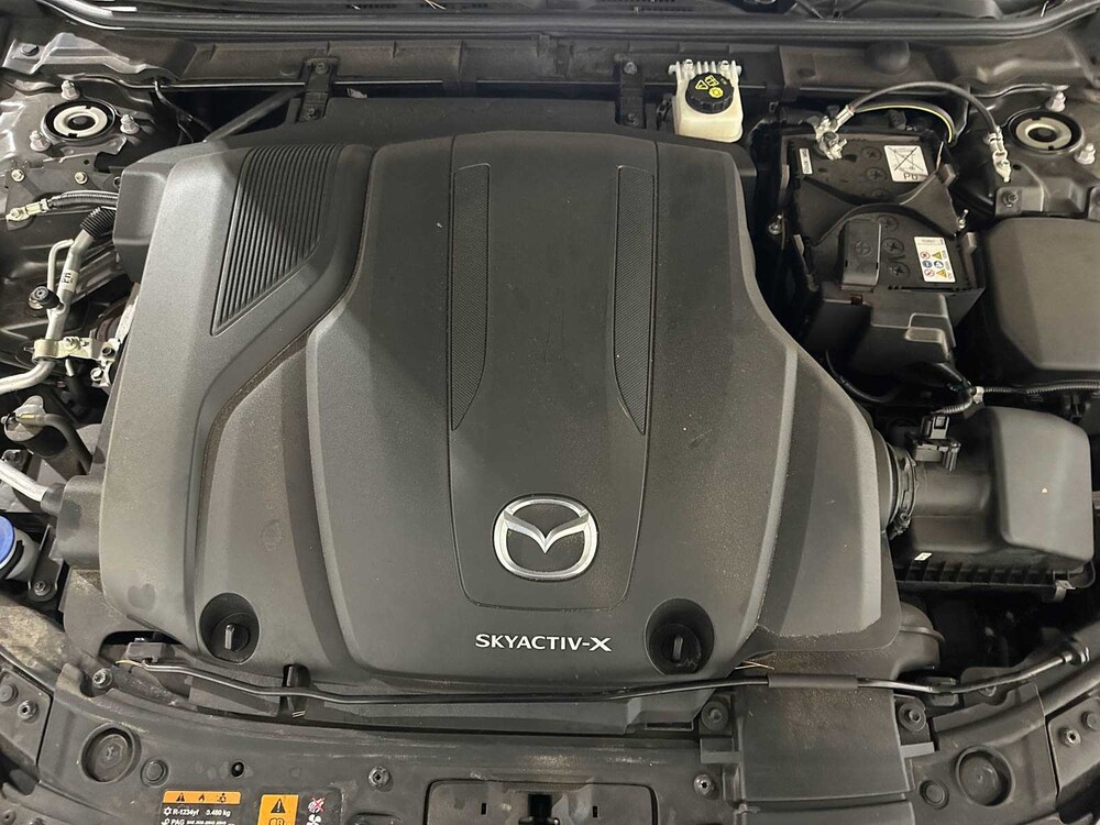 Mazda 3 2.0 e-SkyActiv-X M Hybrid 186 Luxury 186pk 2022 (Origineel-NL & 1 Eigenaar), R-001-LJ
