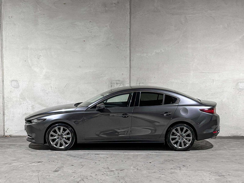 Mazda 3 2.0 e-SkyActiv-X M Hybrid 186 Luxury 186pk 2022 (Origineel-NL & 1 Eigenaar), R-001-LJ