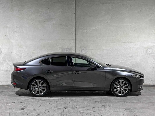 Mazda 3 2.0 e-SkyActiv-X M Hybrid 186 Luxury 186pk 2022 (Origineel-NL & 1 Eigenaar), R-001-LJ