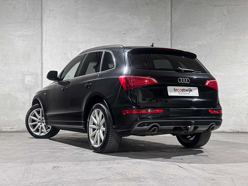 Audi Q5 3.0 TDI quattro Pro Line S 236pk 2011, 41-THL-9