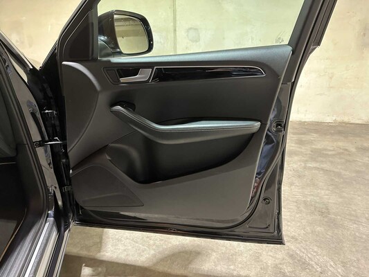 Audi Q5 3.0 TDI quattro Pro Line S 236pk 2011, 41-THL-9