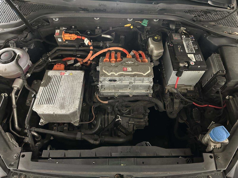 Volkswagen e-Golf 136pk 2018 (Origineel-NL), SF-488-D