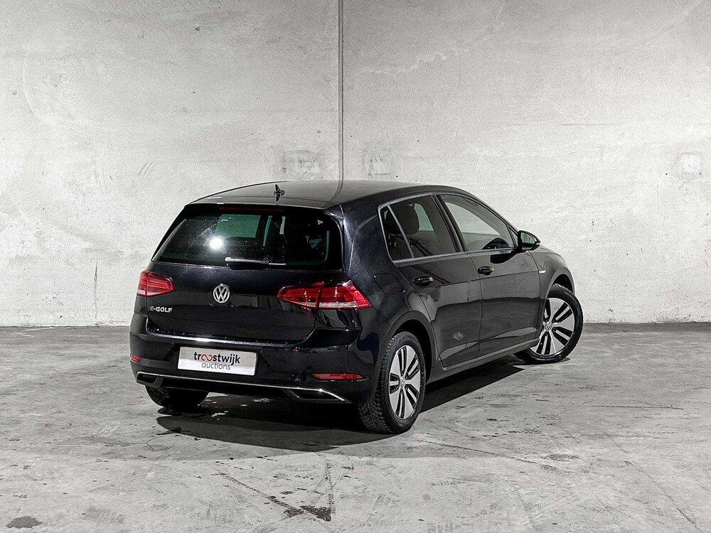 Volkswagen e-Golf 136pk 2018 (Origineel-NL), SF-488-D