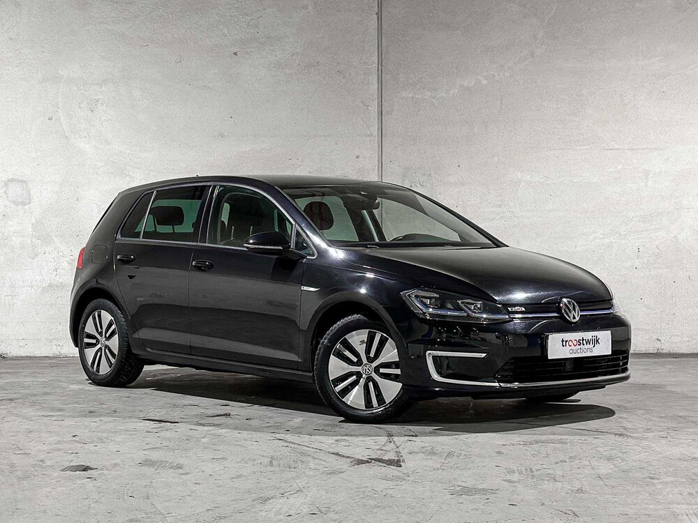 Volkswagen e-Golf 136pk 2018 (Origineel-NL), SF-488-D