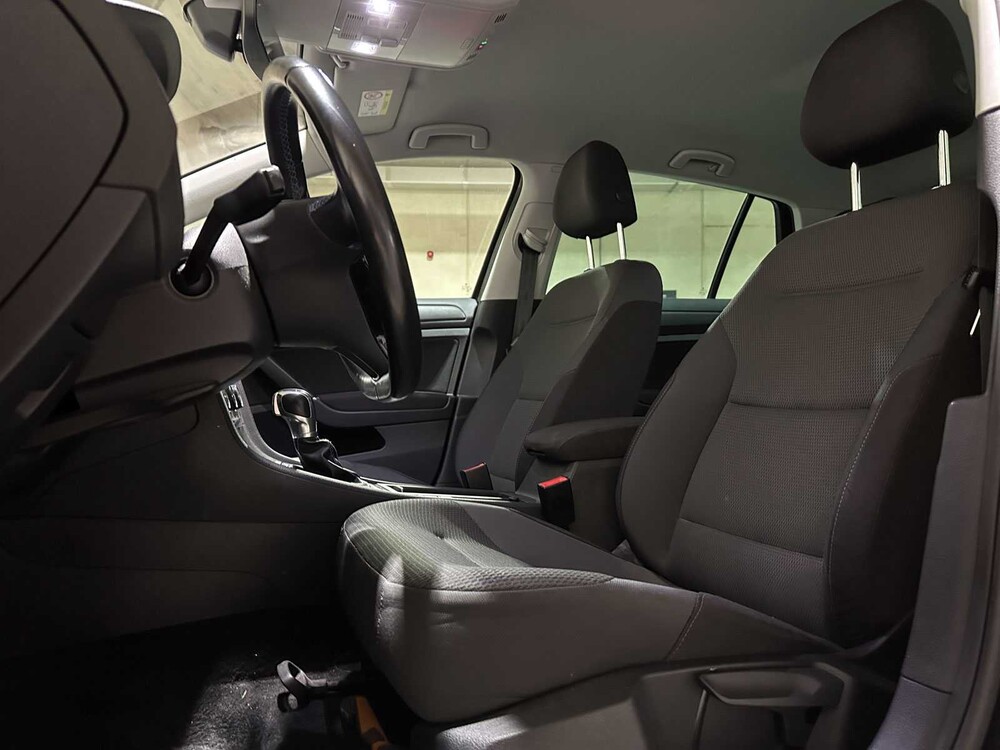 Volkswagen e-Golf 136pk 2018 (Origineel-NL), SF-488-D