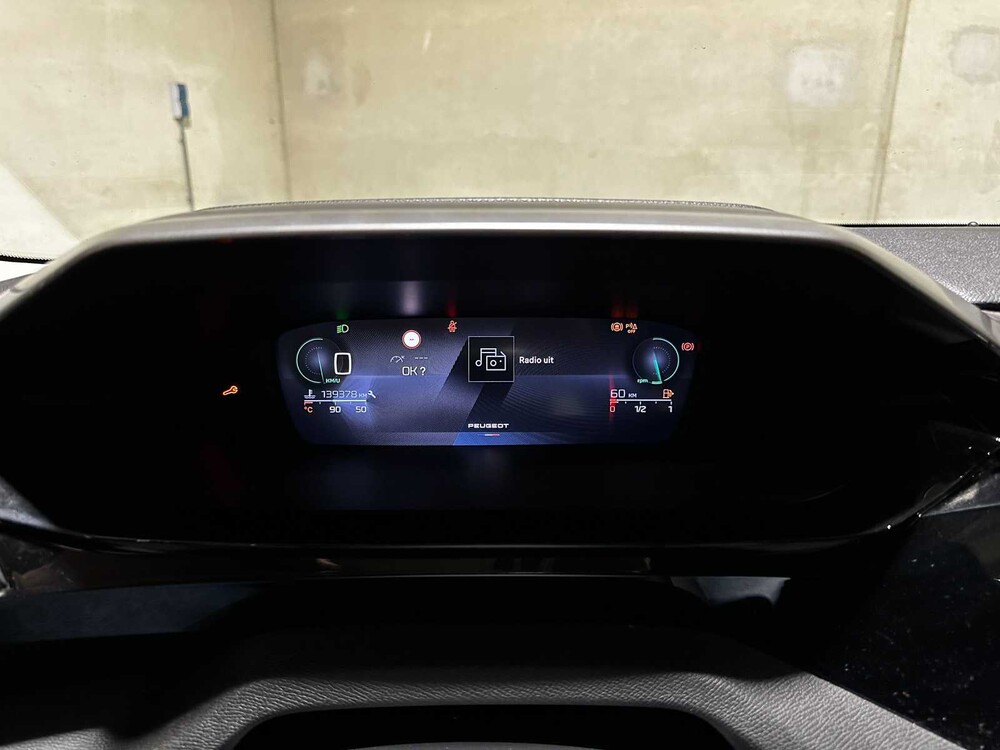 Peugeot 308 1.2 PureTech Active Pack Business 131pk 2023 (Origineel-NL + 1e Eigenaar), S-888-VR