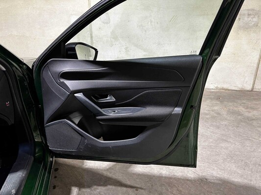 Peugeot 308 1.2 PureTech Active Pack Business 131pk 2023 (Origineel-NL + 1e Eigenaar), S-888-VR