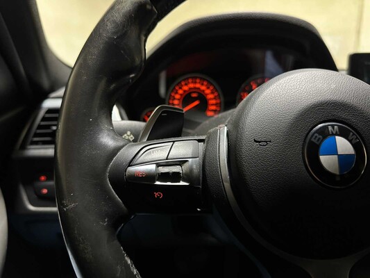 BMW 320d EDE Luxury 163pk 2015 (Origineel-NL) 3-serie Touring F31, HG-460-P