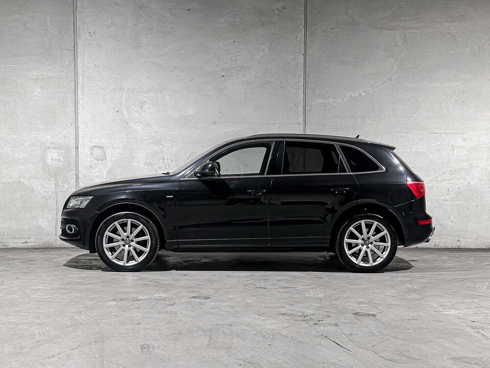 Audi Q5 3.0 TDI quattro Pro Line S 236pk 2011, 41-THL-9