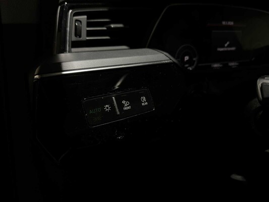Audi e-tron 50 Quattro Launch Edition Plus 71 kWh 313pk 2020 (Origineel-NL + 1e Eigenaar), H-770-SH