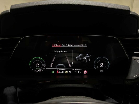 Audi e-tron 50 Quattro Launch Edition Plus 71 kWh 313pk 2020 (Origineel-NL + 1e Eigenaar), H-770-SH