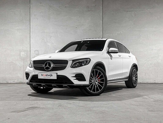 Luxury, sports and classic cars te Tiel