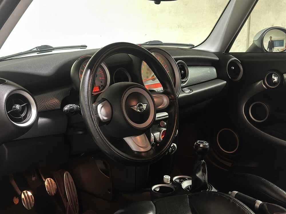 Mini Clubman Cooper S Chili 1.6 120pk 2007, 2-XKZ-91 Youngtimer