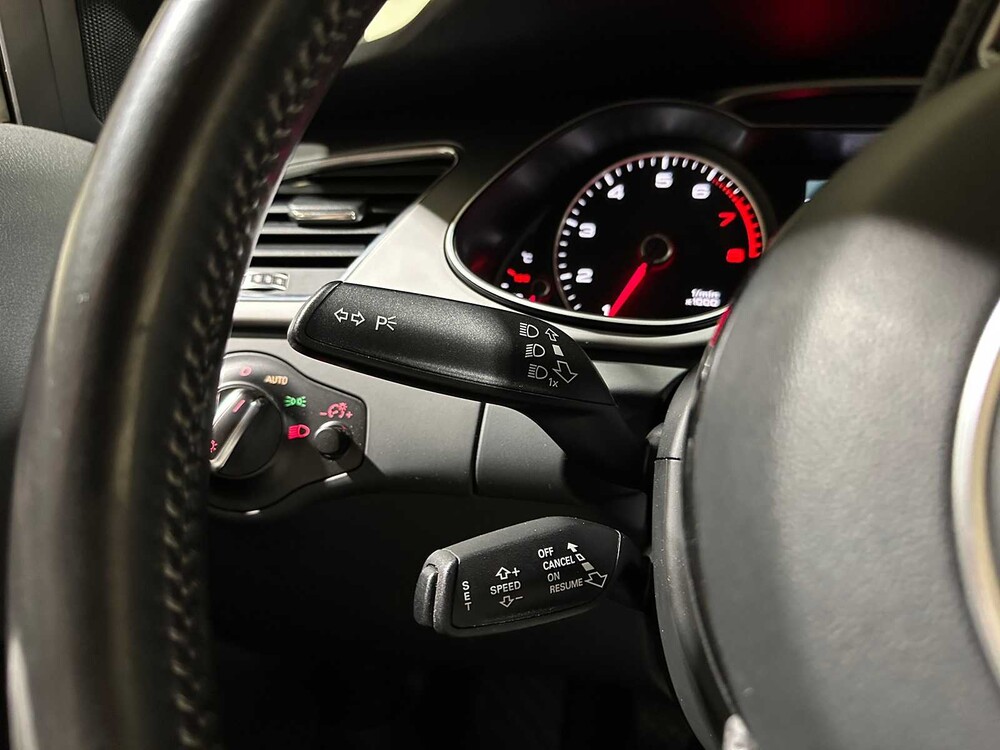Audi A4 Avant 1.8 TFSI S Edition S-Line 170pk 2013, 88-ZRT-8