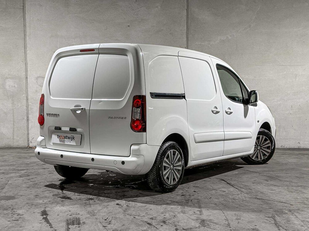 Peugeot Partner 120 1.6 BlueHDi 75 L1 Premium Pack 75pk 2018 (Origineel-NL & 1e Eigenaar), V-700-SK