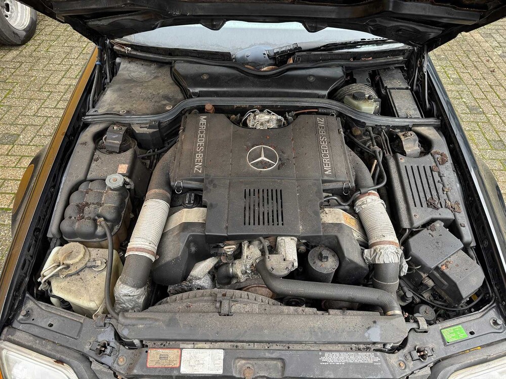 Mercedes-Benz SL500 Convertible 332PK 1992