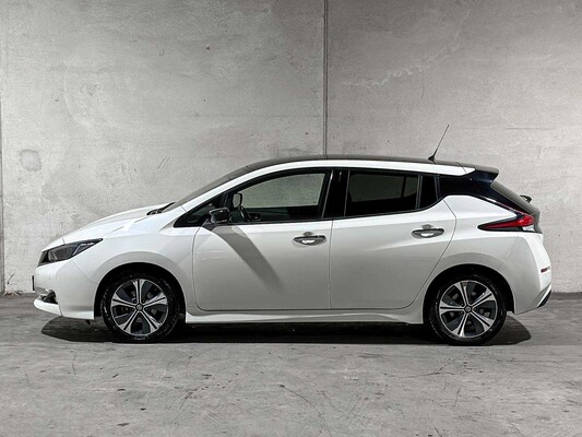 Nissan LEAF N-Connecta 40 kWh 150pk 2018 (Origineel-NL), TS-273-T