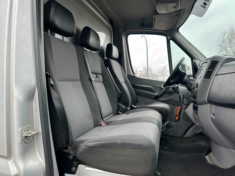 Volkswagen Crafter 46 2.0 TDI Bakwagen 163pk 2012, 6-VZN-60 Bedrijfswagen