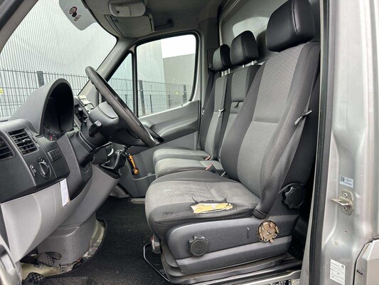 Volkswagen Crafter 46 2.0 TDI Bakwagen 163pk 2012, 6-VZN-60 Bedrijfswagen