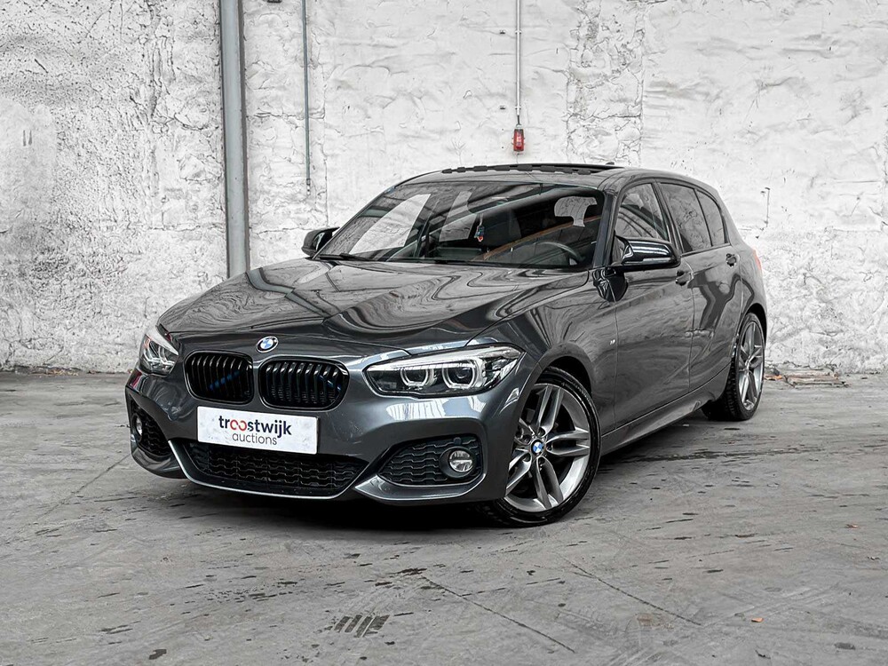 BMW 118i Executive 1er 1 Serie 136 PS 2018, SR-255-Z