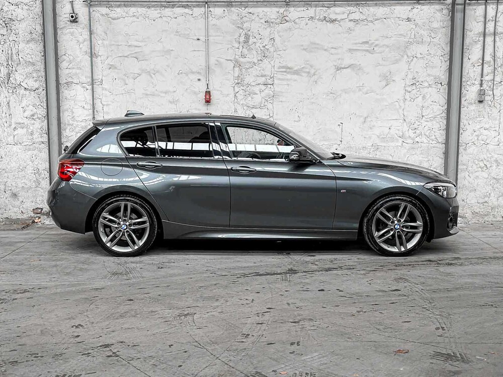 BMW 118i Executive 1er 1 Serie 136 PS 2018, SR-255-Z