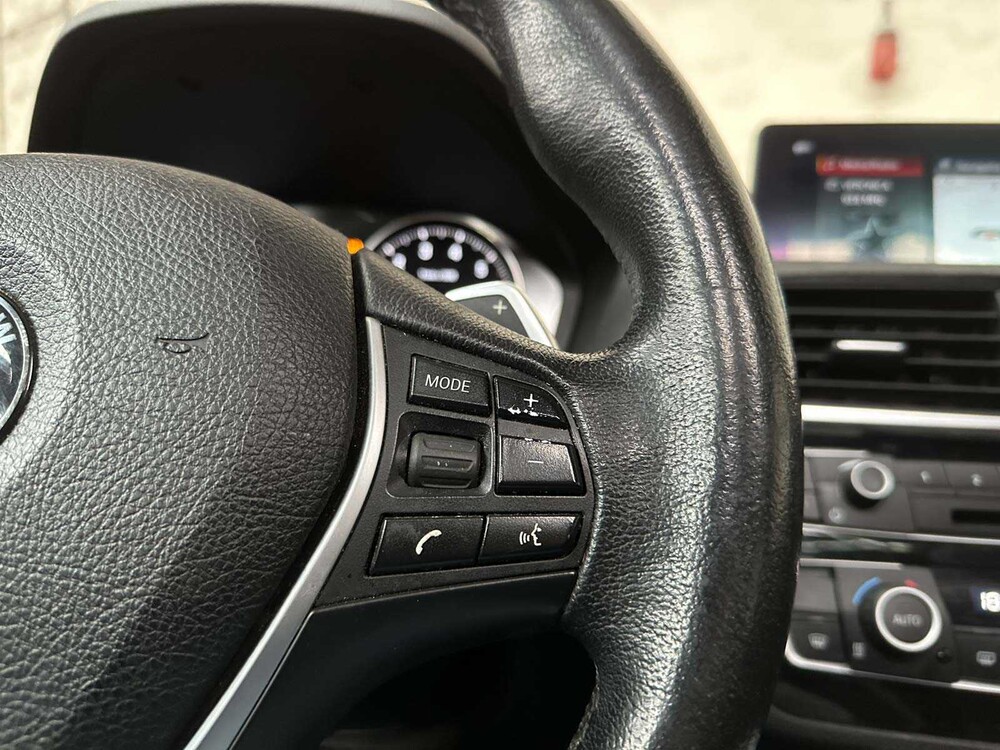 BMW 118i Executive 1er 1 Serie 136 PS 2018, SR-255-Z