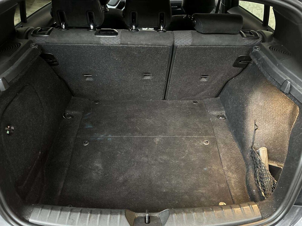 BMW 118i Executive 1er 1 Serie 136 PS 2018, SR-255-Z