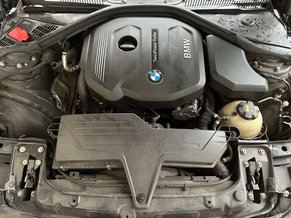 BMW 118i Executive 1er 1 Serie 136 PS 2018, SR-255-Z