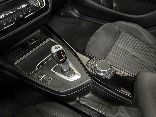 BMW 118i Executive 1er 1 Serie 136 PS 2018, SR-255-Z