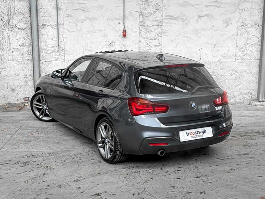 BMW 118i Executive 1er 1 Serie 136 PS 2018, SR-255-Z
