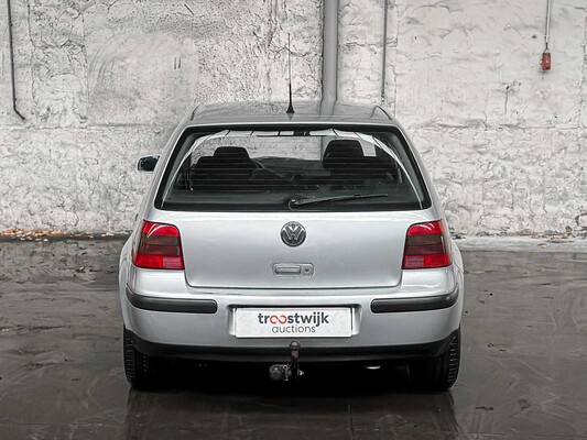 Volkswagen Golf 1,6 Trendline 101 PS 2001 AUTOMATIK, 23 PS-FX