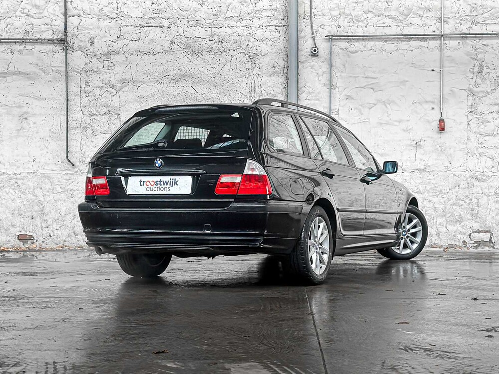 BMW 316i Touring Schwarz & Silber 3er-Reihe 114 PS 2003, 62-LK-SL