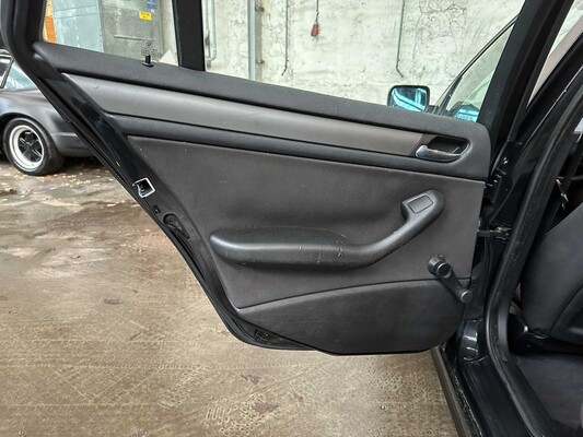 BMW 316i Touring Schwarz & Silber 3er-Reihe 114 PS 2003, 62-LK-SL