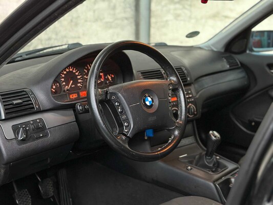 BMW 316i Touring Schwarz & Silber 3er-Reihe 114 PS 2003, 62-LK-SL