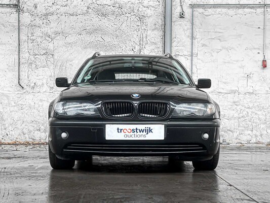 BMW 316i Touring Schwarz & Silber 3er-Reihe 114 PS 2003, 62-LK-SL