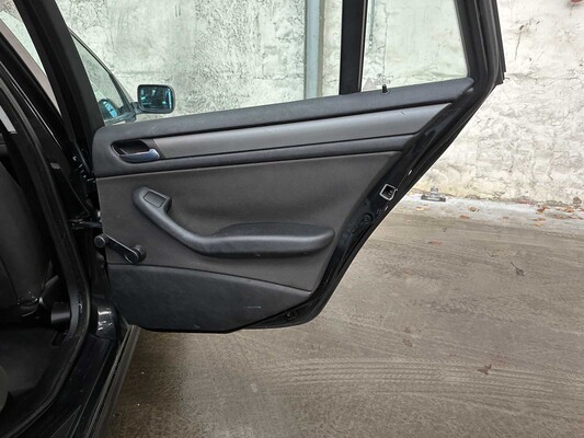 BMW 316i Touring Schwarz & Silber 3er-Reihe 114 PS 2003, 62-LK-SL