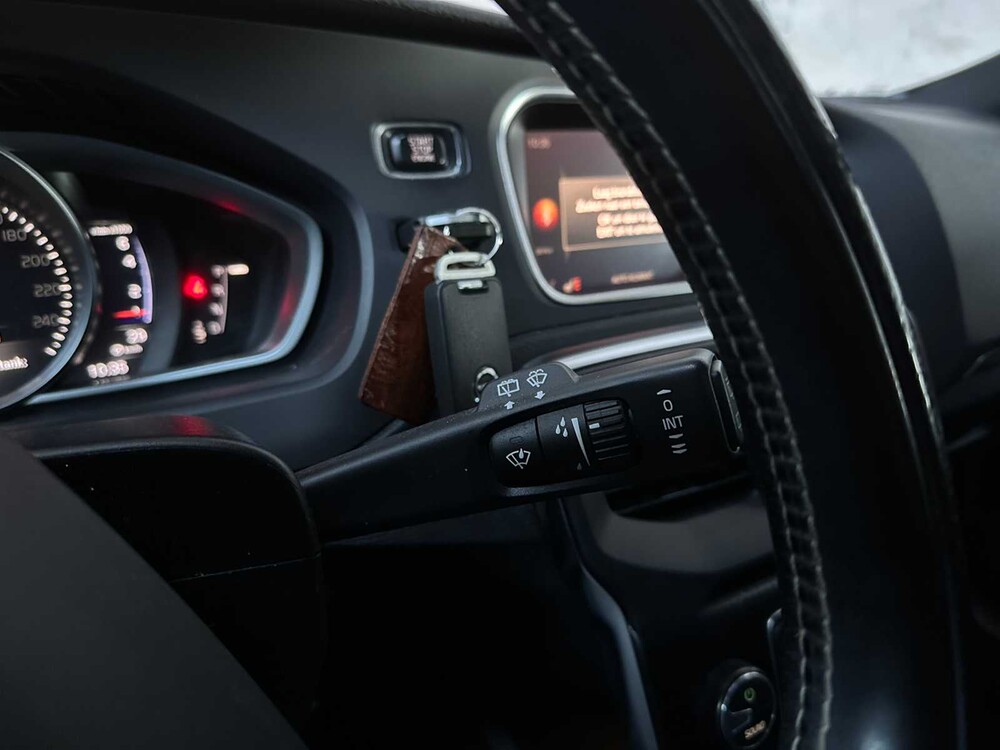 Volvo V40 1.5 T3 Polar+ Sport 152 PS 2019, G-819-BH