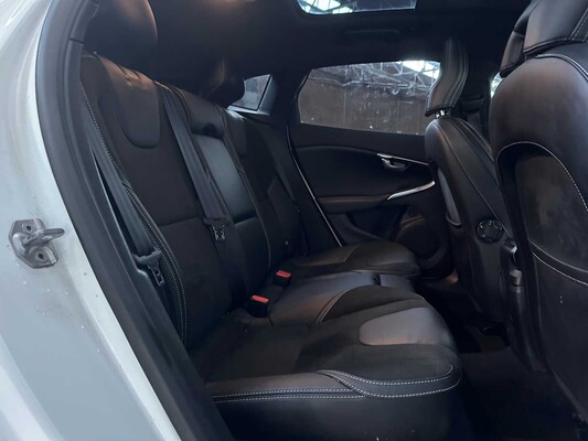 Volvo V40 1.5 T3 Polar+ Sport 152 PS 2019, G-819-BH