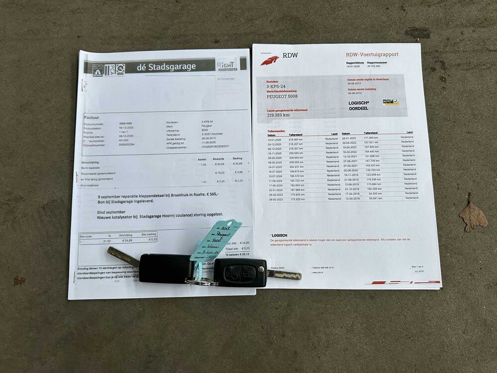 Peugeot 5008 1,6 THP Style 7p. 154 PS 2013, 3-KPS-24