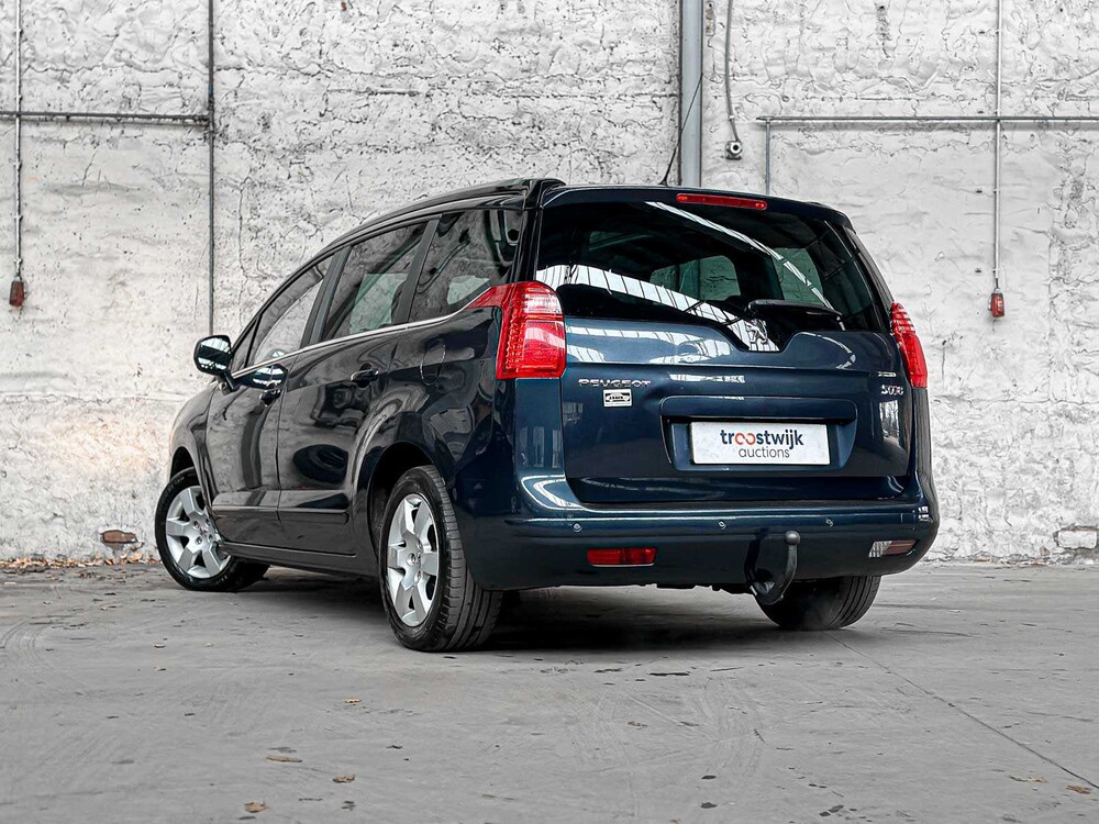 Peugeot 5008 1,6 THP Style 7p. 154 PS 2013, 3-KPS-24