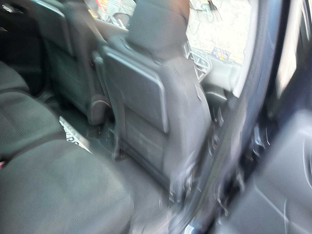 Peugeot 5008 1,6 THP Style 7p. 154 PS 2013, 3-KPS-24