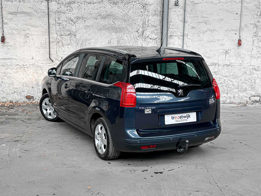 Peugeot 5008 1,6 THP Style 7p. 154 PS 2013, 3-KPS-24