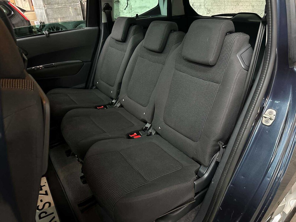 Peugeot 5008 1,6 THP Style 7p. 154 PS 2013, 3-KPS-24