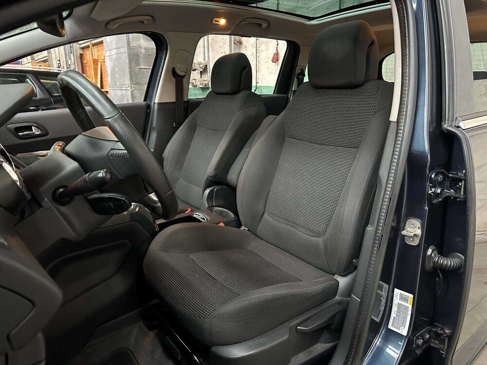 Peugeot 5008 1,6 THP Style 7p. 154 PS 2013, 3-KPS-24