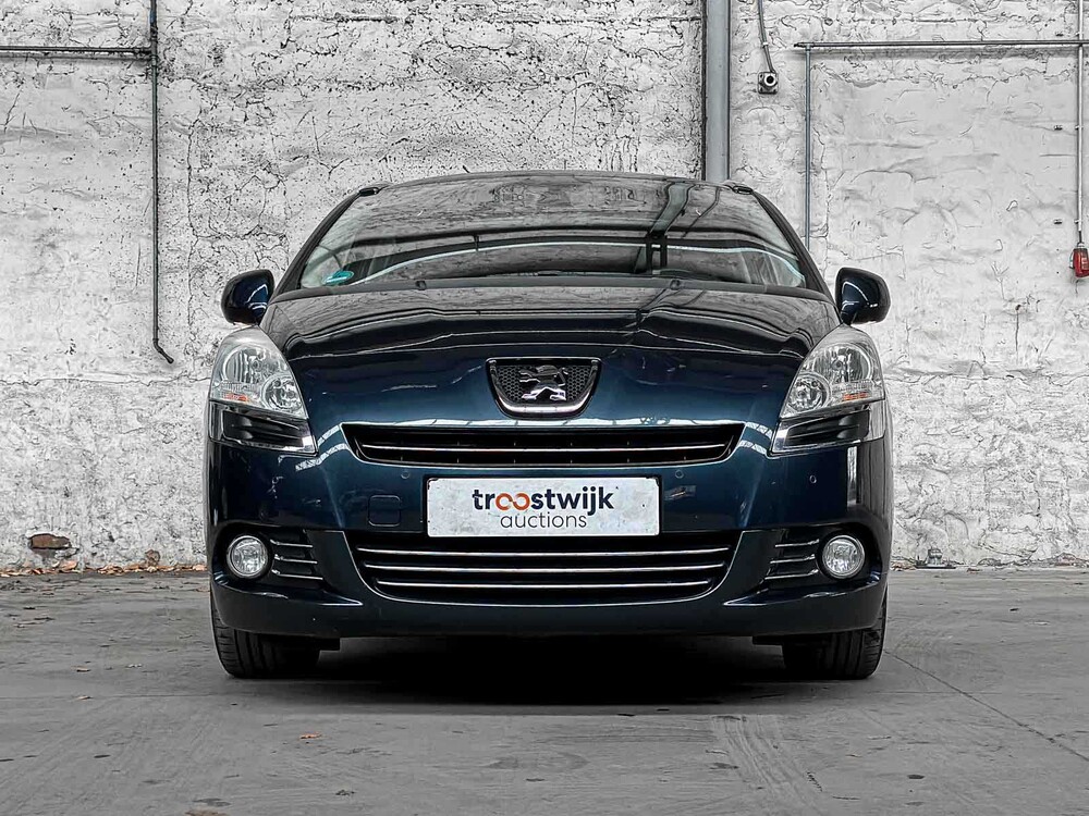 Peugeot 5008 1,6 THP Style 7p. 154 PS 2013, 3-KPS-24