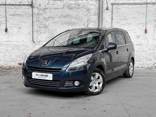 Peugeot 5008 1,6 THP Style 7p. 154 PS 2013, 3-KPS-24