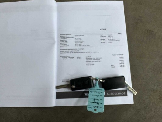 Peugeot 5008 1,6 THP Style 7p. 154 PS 2013, 3-KPS-24