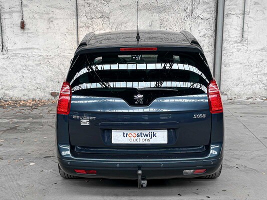 Peugeot 5008 1,6 THP Style 7p. 154 PS 2013, 3-KPS-24