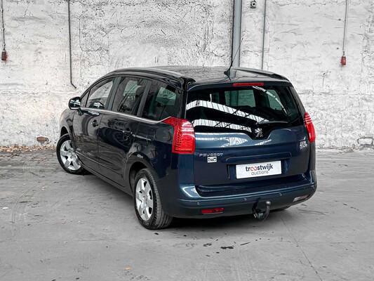 Peugeot 5008 1,6 THP Style 7p. 154 PS 2013, 3-KPS-24