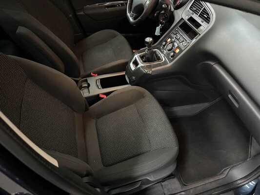 Peugeot 5008 1,6 THP Style 7p. 154 PS 2013, 3-KPS-24